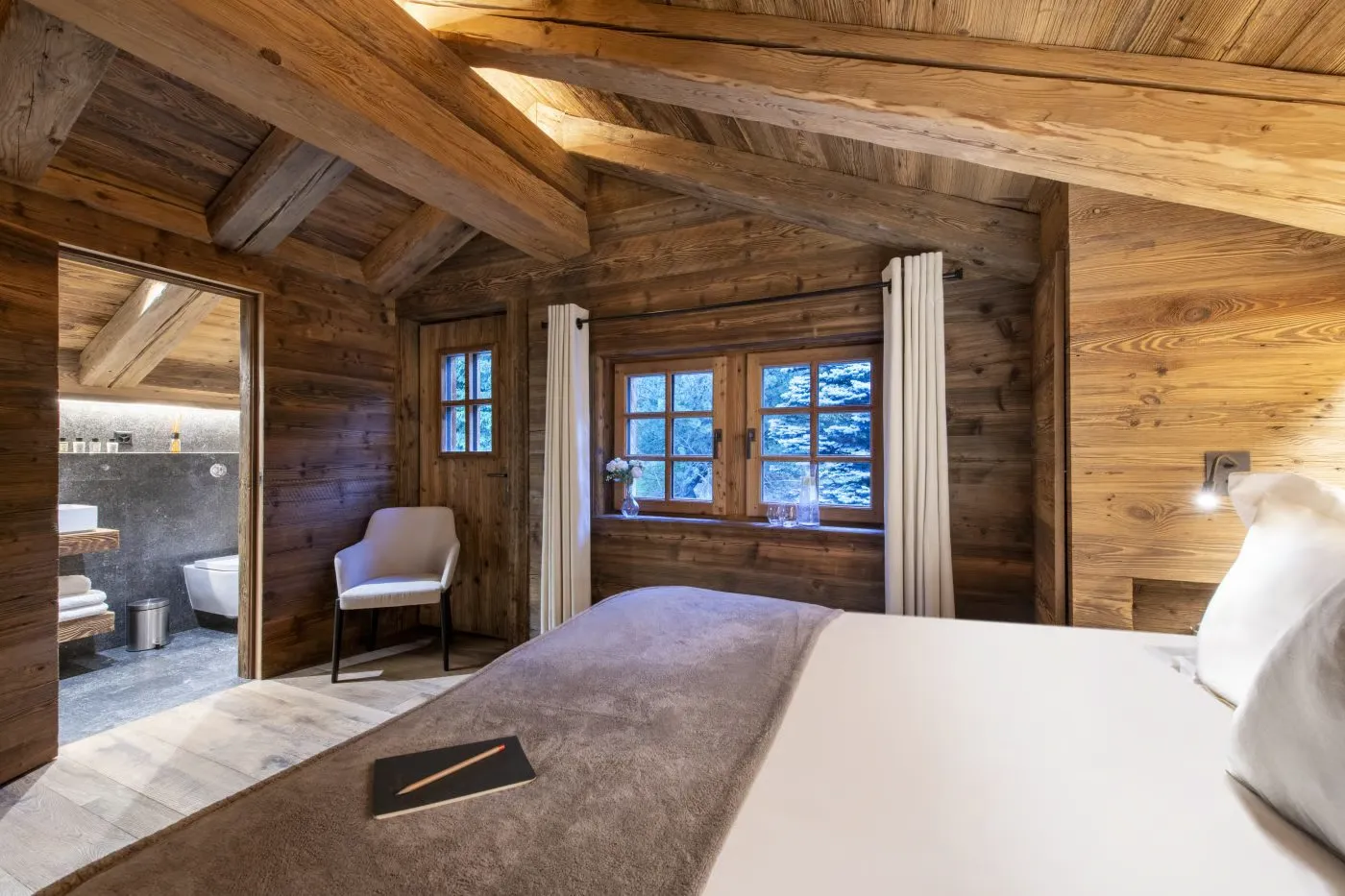 Chalet Riant, a private chalet in Verbier Centre