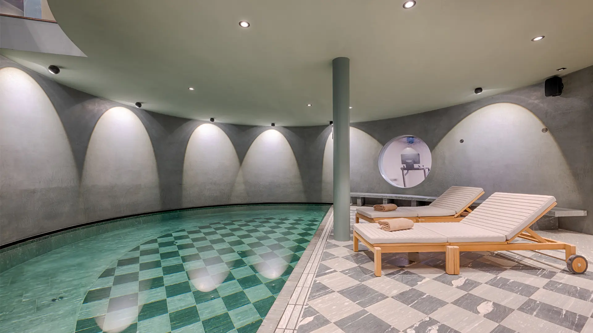 Dufourspitze Lodge, a private chalet in Winkelmatten, Zermatt