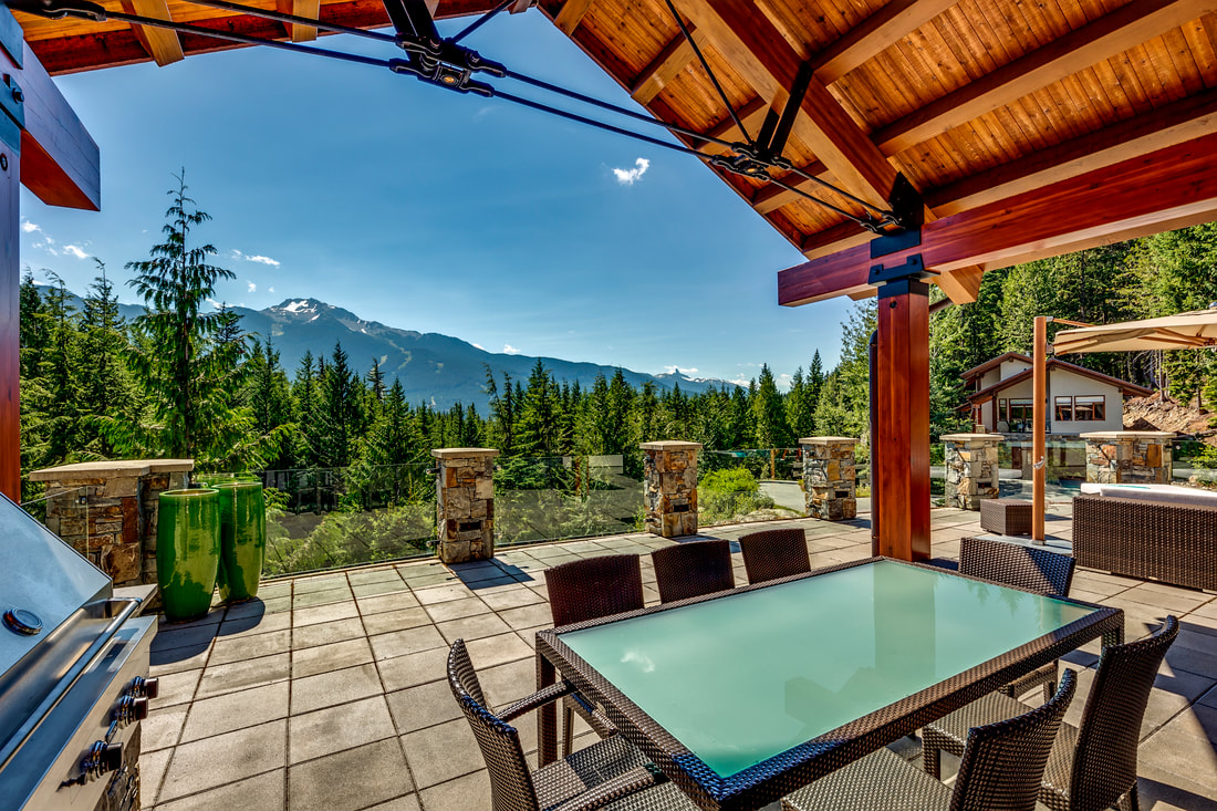 Belmont Estate, a rental chalet in Stonebridge, Whistler